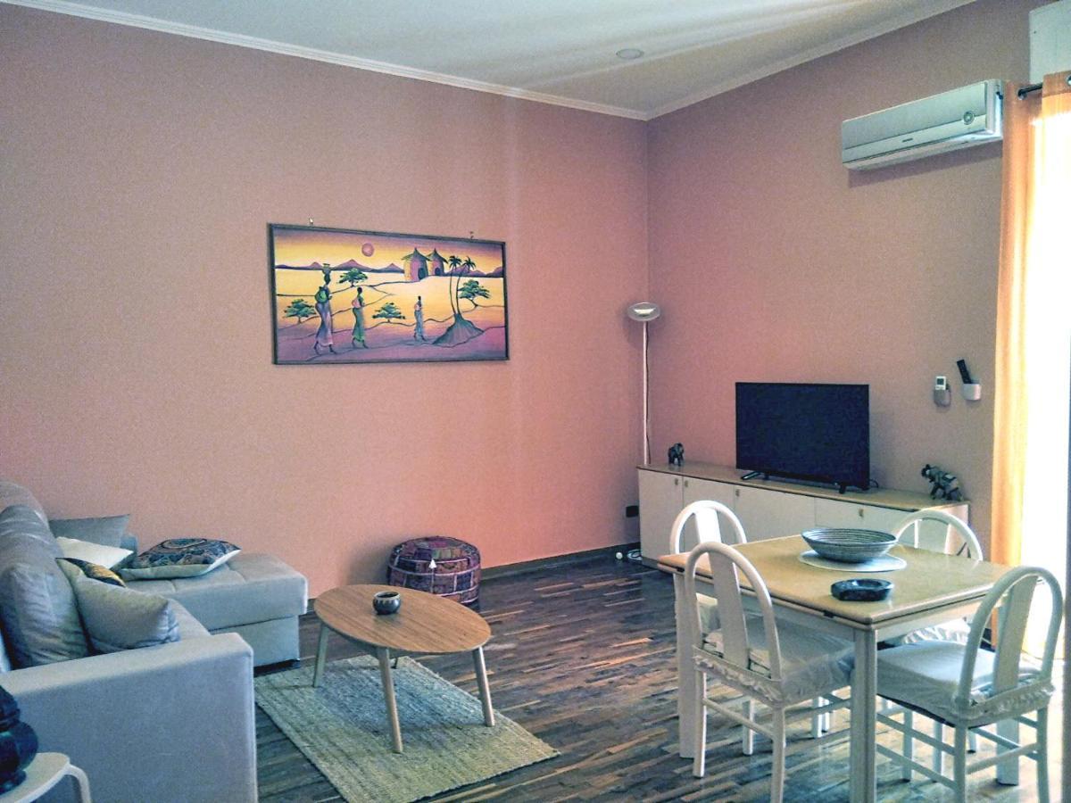 Jamila Apartment ナポリ エクステリア 写真